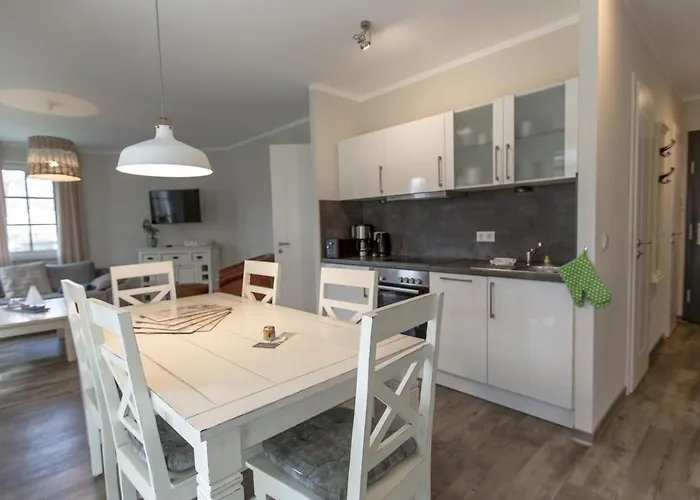 아파트 Villa-borwin-apartment-3 *